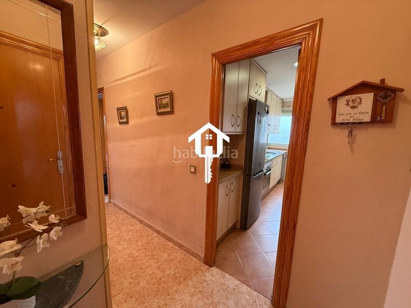 Foto 83080a9e-b3e3-466e-8ac9-4f3aa2a61371. Piso en Cuatrocientas Viviendas Alicante