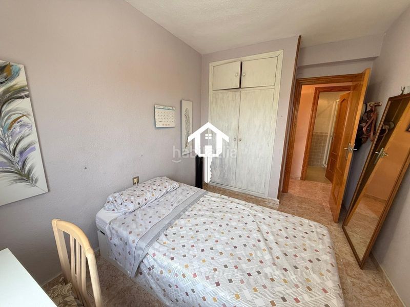 Foto cf1e5034-917c-4411-8f3d-c5fcb00a2006. Piso en Cuatrocientas Viviendas Alicante