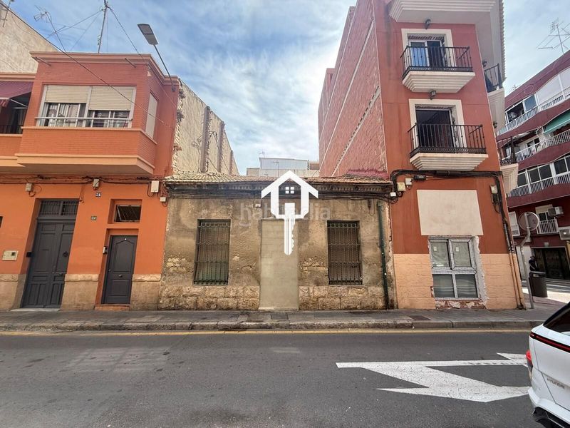 Foto ab853051-1447-4f10-8939-e2edde83c069. Maison jumelée dans Carolinas Altas Alicante