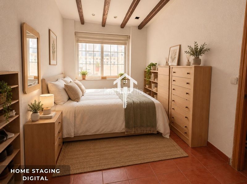 Foto 41e6bbcc-91d0-4ac5-9649-be53c0e76546. Ático  en venta . zona de San Antón. 74m2, 2 habitaciones, patio, trastero y terraza. entrada independiente en Alicante