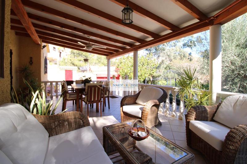 Foto 9392eb1f-11b3-4265-ad6a-848e14844575. Chalet avec parking piscine dans Pueblo Español-Coveta Fumá Campello (el)