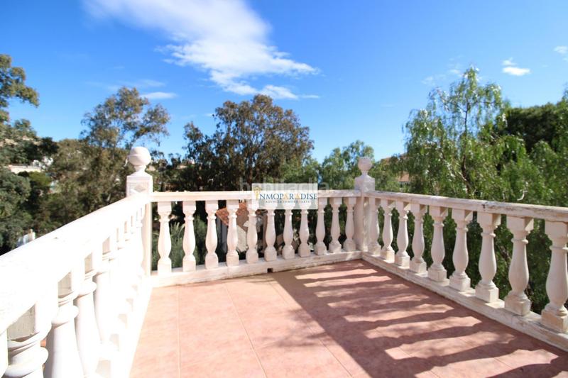 Foto cae5c31f-9f5b-4a09-90ff-fc61f4aaa8c2. Chalet avec parking piscine dans Pueblo Español-Coveta Fumá Campello (el)