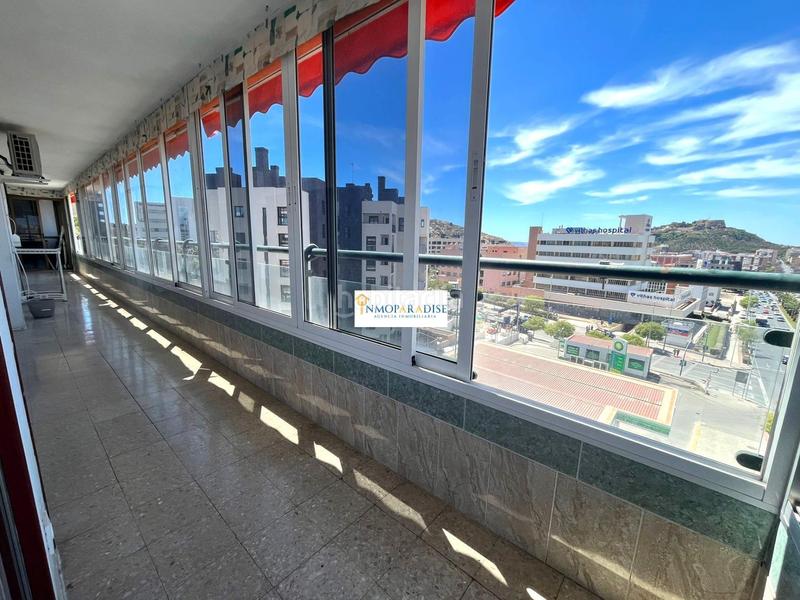 Foto 1b1bb383-4467-4e6b-af38-04c67e6a40e5. Piso  en exlusiva en urbanizacion y con vistas al castillo en Alicante