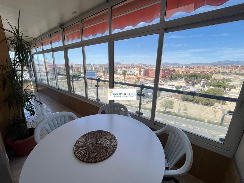 Foto 401d17f4-58bd-4f35-8476-263b89ccd039. Piso  en exlusiva en urbanizacion y con vistas al castillo en Alicante