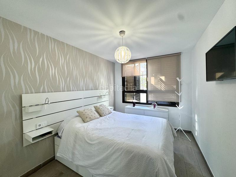 Foto d4e6a104-1b26-4947-8742-a54e635208ba. Alquiler planta baja hermoso piso reformado en torviscas en Adeje