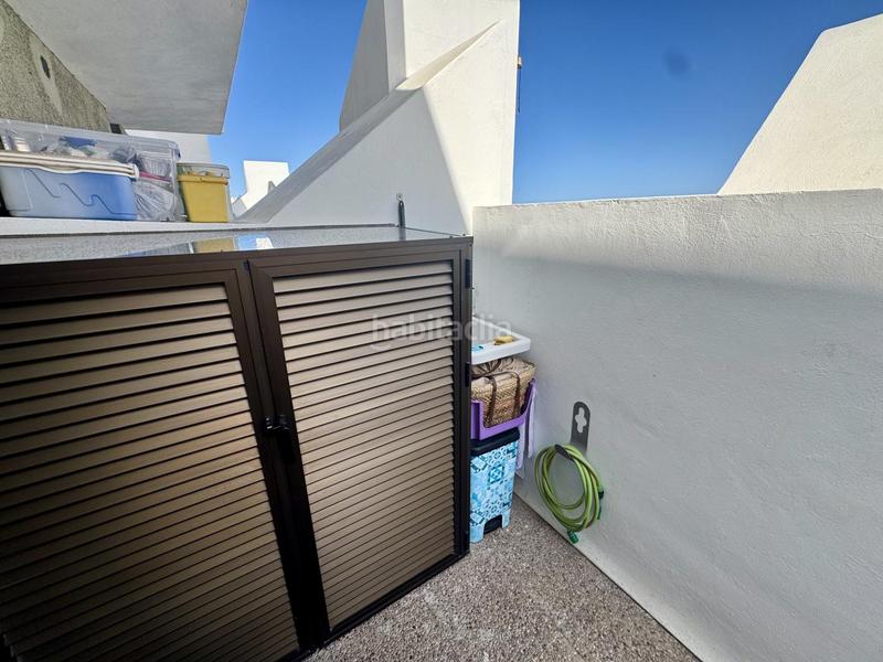 Foto f9d8bbef-a5b9-4e51-b3ba-a002f7ba7ecc. Alquiler planta baja hermoso piso reformado en torviscas en Adeje