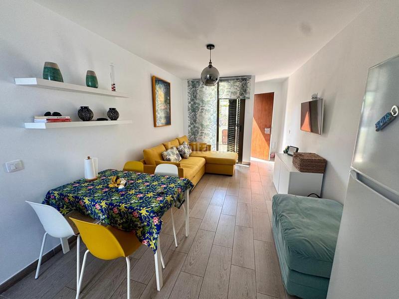 Foto 82a41b18-83dd-431c-83fe-023b5e7f5edf. Rent ground floor with parking pool in San Eugenio Alto Adeje