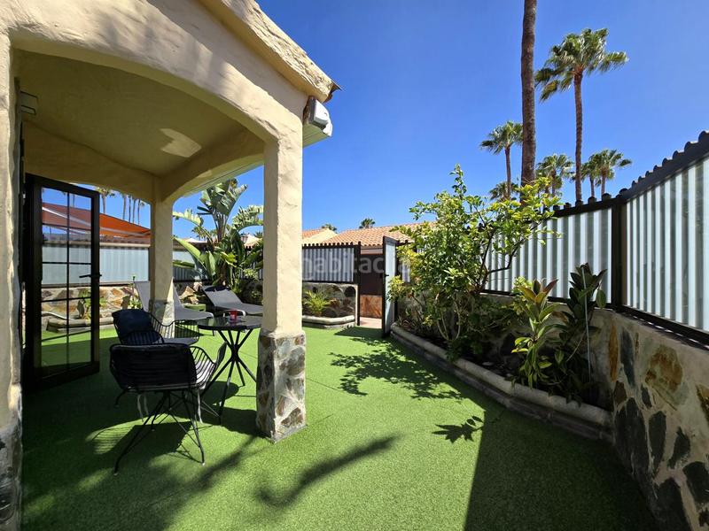 Foto 371ffbfb-d59a-40d0-9b65-d405455a6d4a. Casa amb piscina a Playa del Inglés San Bartolomé de Tirajana