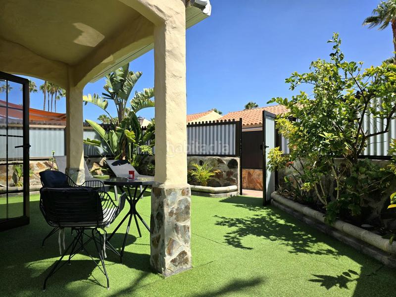 Foto ada67b15-6645-4fd6-9a85-0977df48f9f3. Casa amb piscina a Playa del Inglés San Bartolomé de Tirajana