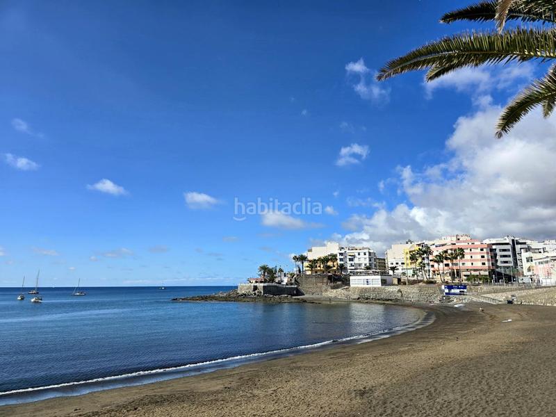 Foto dcdc1d29-f275-4e2e-baf3-e8cd2a5782b5. Alquiler piso  con vista al mar y al puerto de aArguineguín en Mogán