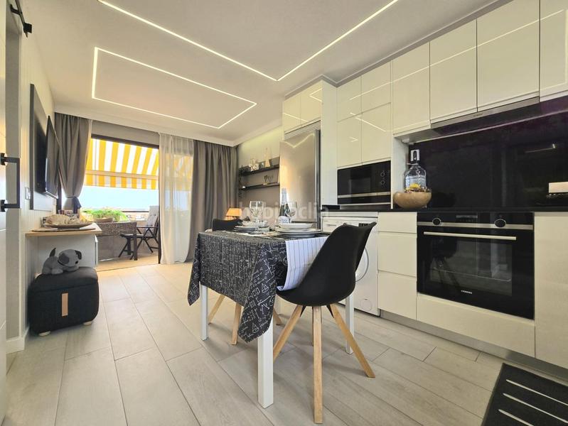 Foto 94b41df2-f532-46f7-9568-01fd9c828b19. Lloguer pis amb piscina a Arguineguín Mogán