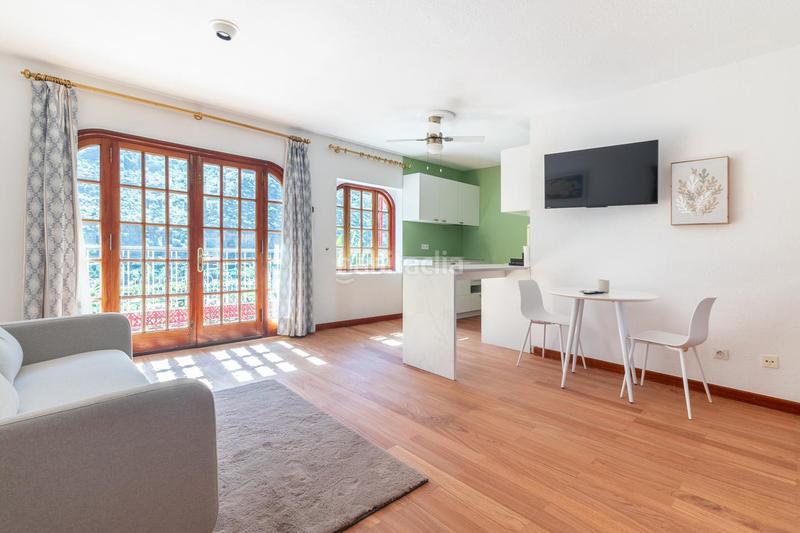 Foto 6b4cbae9-6388-40d9-8d77-ccbb8bd84ba6. Lloguer apartament amb piscina a San Bartolomé Interior San Bartolomé de Tirajana