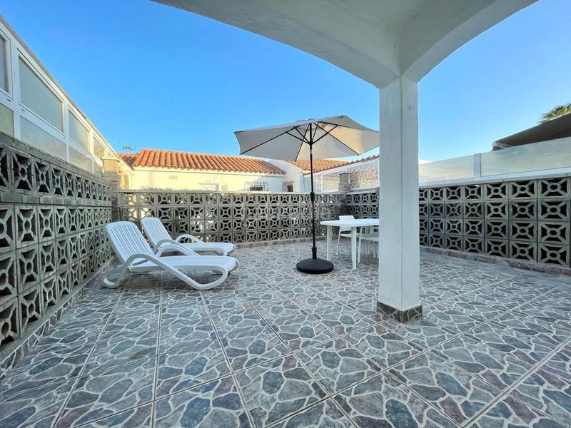 Foto fcb8a8fd-e049-4a2c-9b60-4063c08b89b1. Lloguer casa amb piscina a Playa del Inglés San Bartolomé de Tirajana