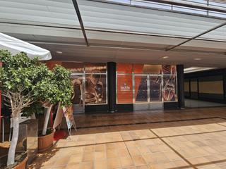 Affitto Locale commerciale  De tejeda. Se alquila local comercial san fernado
