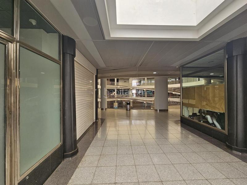 Foto d89dbd9f-ab23-4017-868b-1a24d6d9ca85. Lloguer local comercial a San Fernando San Bartolomé de Tirajana