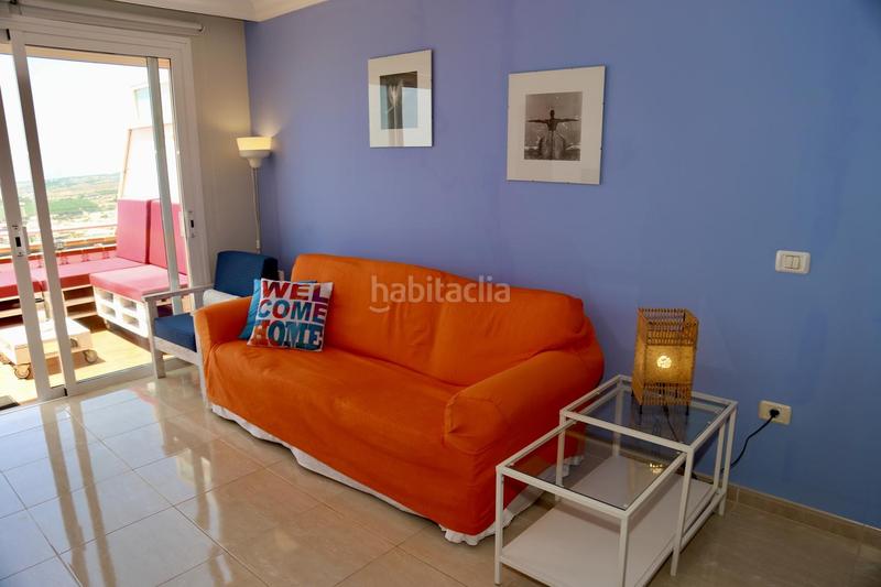 Foto eb1f5610-8c10-458a-a608-d8a1786e88d7. Alquiler ático piso en costa con hermosas vistas en Adeje