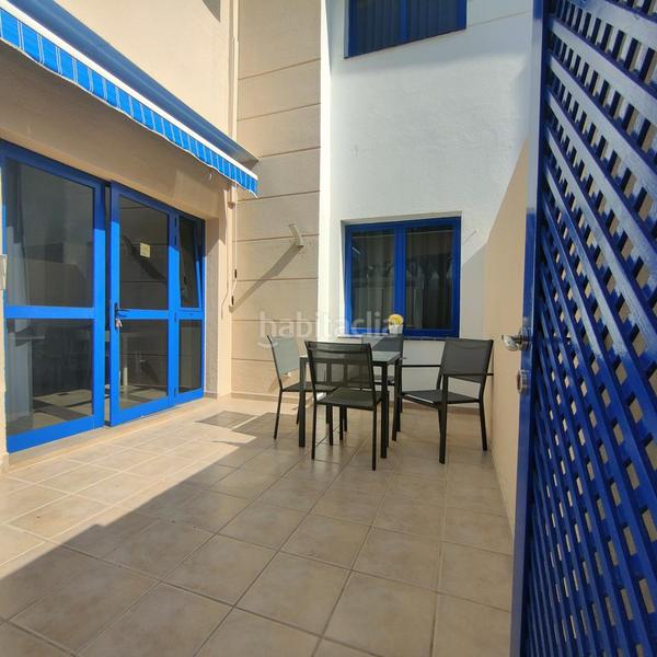 Foto 1c2ac0e5-8e67-4635-a918-40c246118cd6. Lloguer casa amb piscina a San Agustín - Bahía Feliz San Bartolomé de Tirajana
