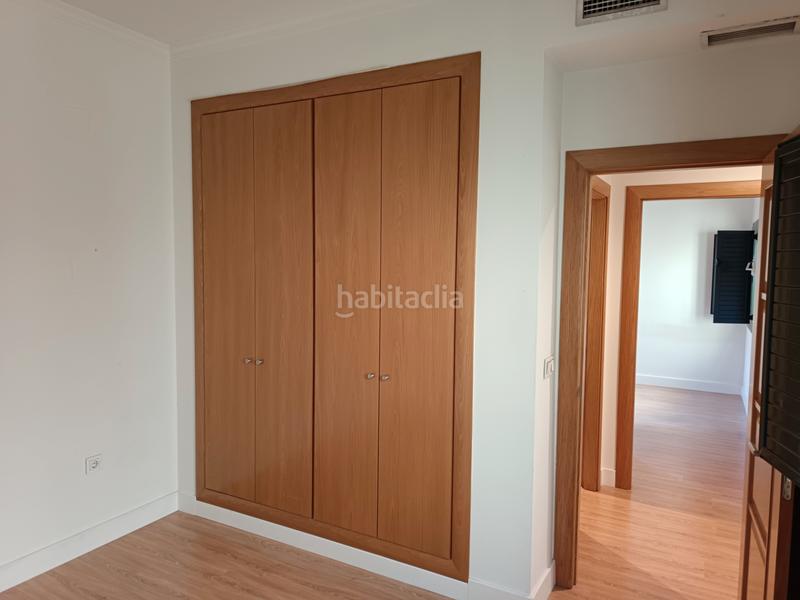 Foto b0d8114b-f124-4ee8-8de7-5bb65ddbc52a. Affitto appartamento in calle compás de san jerónimo 2 in Granada