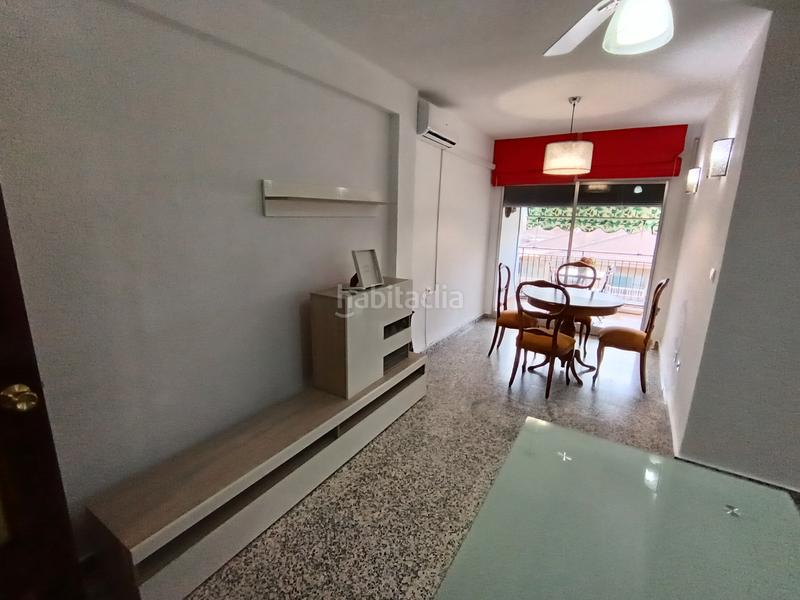 Foto f0a1230a-4a7f-457d-a8be-4f4c0573de23. Rent flat with heating in Cervantes Granada