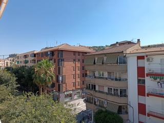 Pis a Avenida de andalucía 12. Piso reformado de 160 m2, situado en el centro de alcalá, buena