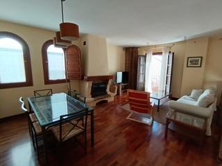 Location Appartement  Paseo del padre manjón. Amplio apartamento de 60 m2, salón en dos ambientes, parking, ex