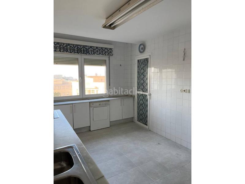 Foto 9fefce6b-cace-46dc-b55b-afd66470c332. Flat with parking in Asdrúbal - Bahía Blanca Cádiz