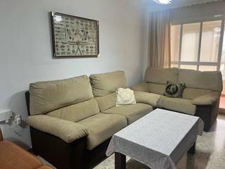 Appartement  Juan carlos i. Amplio piso con garaje en chiclana