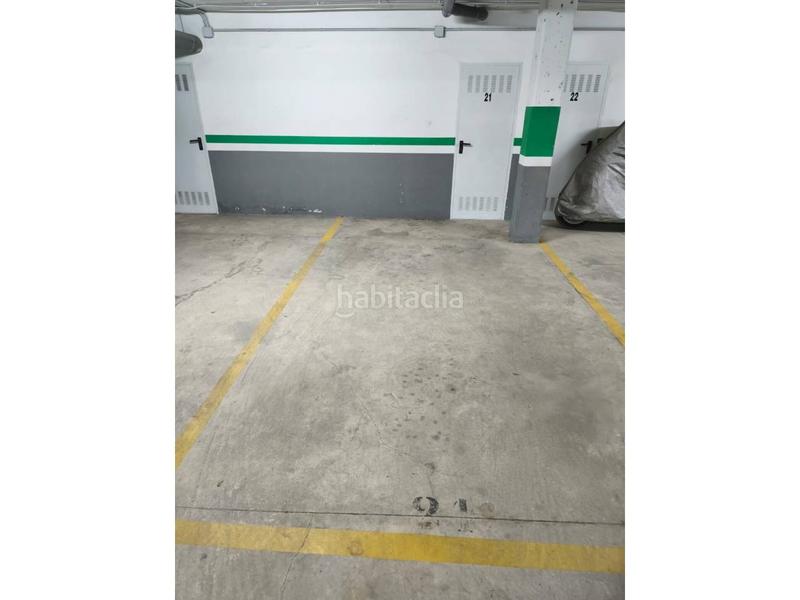 Foto 4d9ad9c2-936d-46aa-9903-e2dd69086ee1. Piso apartamento en Conil con garaje y trastero en Conil de la Frontera