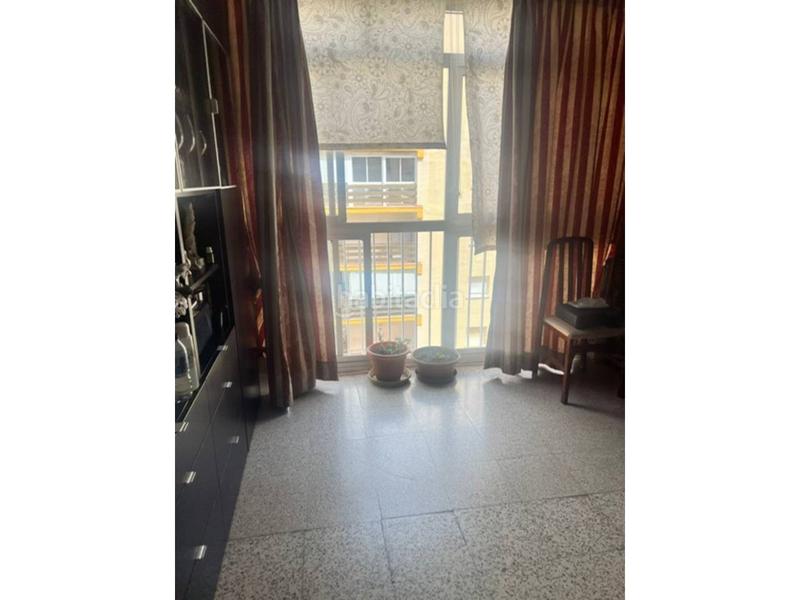 Foto d1dc5655-d677-481e-a1e8-8a2b47b8d0c6. Piso amplio piso en la laguna en Paseo Marítimo - San José - La Laguna Cádiz