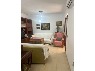 Pis  Calle isabel ´la católica´. Venta de piso amplio en el mentideroteatro fallaalameda, cádiz c