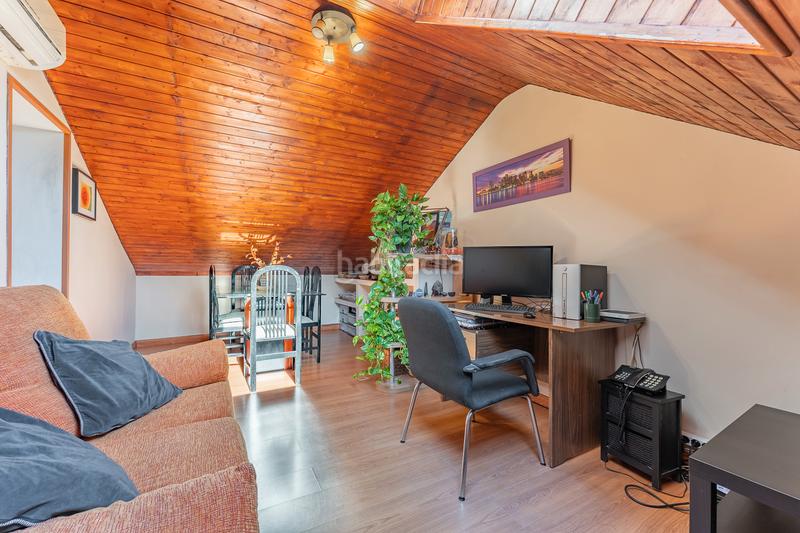 Foto 25fae4a6-ee11-4f90-a3de-ddb9657f9741. Casa adossada amb xemeneia calefacció aparcament piscina a Rozas de Madrid (Las)