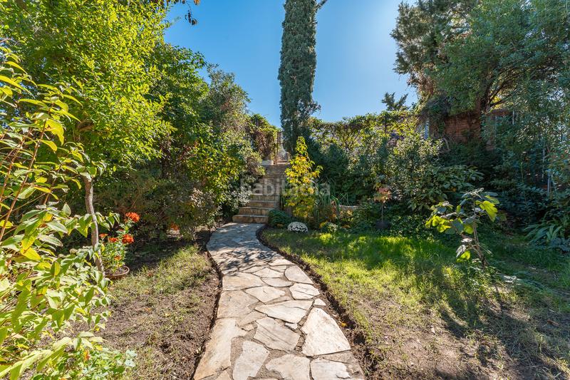 Foto 431b2735-2376-4103-abe6-c805841f45bb. Casa adossada amb xemeneia calefacció aparcament piscina a Rozas de Madrid (Las)