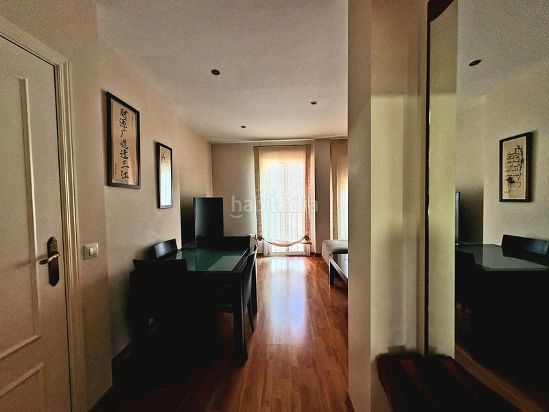 Foto acf18d5f-139d-4933-b106-a1ce52ad3c67. Appartement dans Triana Este Sevilla