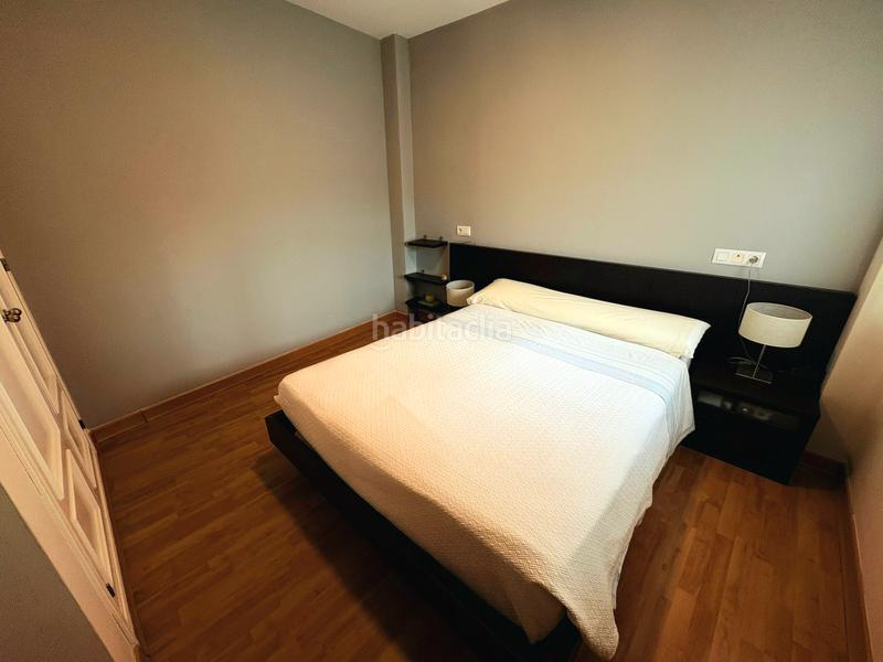 Foto be3c67d2-bb06-4be1-b2d6-9a21cae3ba4e. Appartement dans Triana Este Sevilla