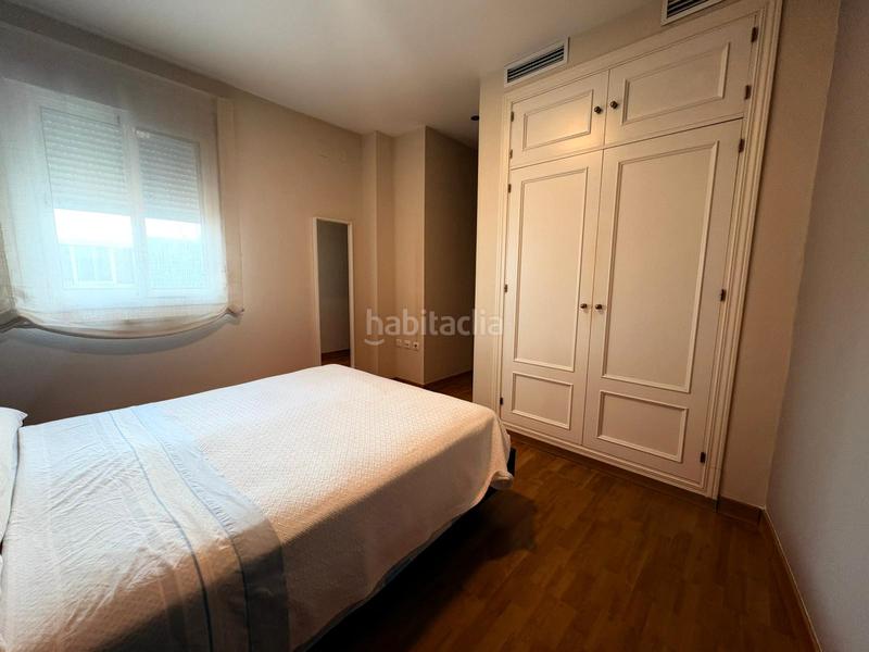 Foto e36c9fe3-7896-425a-bbd9-ea9745fb3429. Appartement dans Triana Este Sevilla