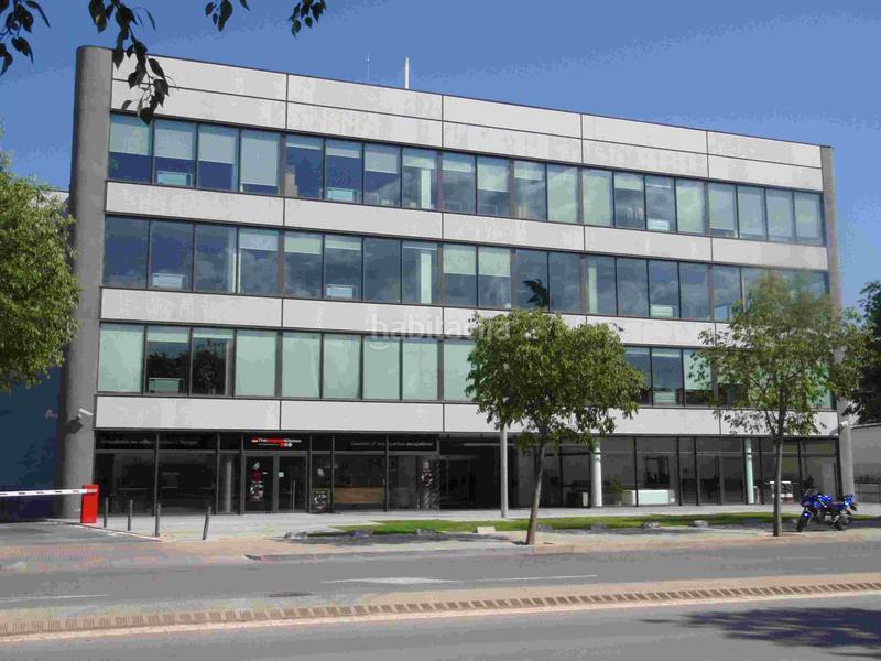 Foto 1927f360-1ca9-4e96-98d2-6c6ee8146c9e. Alquiler oficina en avinguda de cerdanyola 93 oficinas en Sant Cugat del Vallès