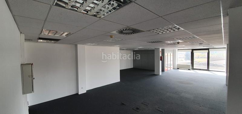 Foto 904914b6-8dc1-4810-b8bc-4dbe7d768154. Location bureau dans avinguda de cerdanyola 93 dans Sant Cugat del Vallès
