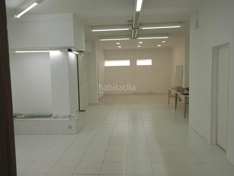 Foto 5df204b6-0be7-4e53-a03e-b2430066b6ca. Alquiler local comercial alquiler de local en av. catalunya en Sant Cugat del Vallès