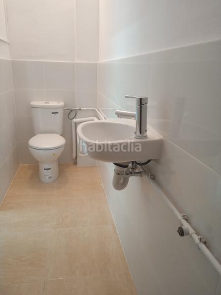 Foto a485a13b-e144-40d9-8d2a-86ba652af260. Alquiler local comercial alquiler de local en av. catalunya en Sant Cugat del Vallès