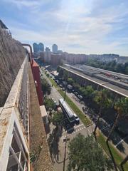 Lloguer Àtic a La Marina del Port. Ático con 1 amplia habitación