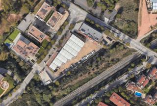 Lloguer Local Comercial a Volpelleres. Local - nave