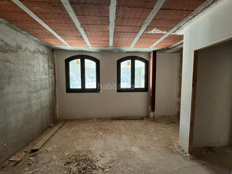 Foto 4b485ccc-a728-4133-8c3b-82ea64570d3a. Edifici a Baix Pallars
