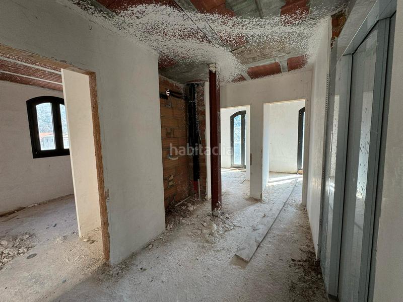 Foto 533386ad-04a8-4130-ae0c-23b4a9749c92. Edifici a Baix Pallars