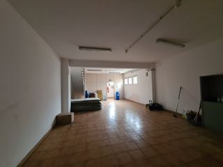 Rent Industrial building in Carrer luxemburg. Nave industrial en rubí