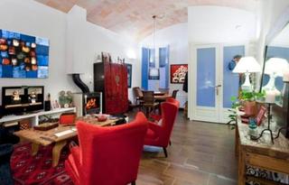 Location Maison  Carrer de sant roc 15. Casa en el centro