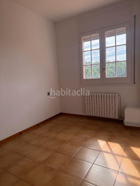 Foto 04c5f570-2c8a-46c2-a64a-7355540accaf. Xalet amb xemeneia calefacció aparcament a Valldoreix Sant Cugat del Vallès