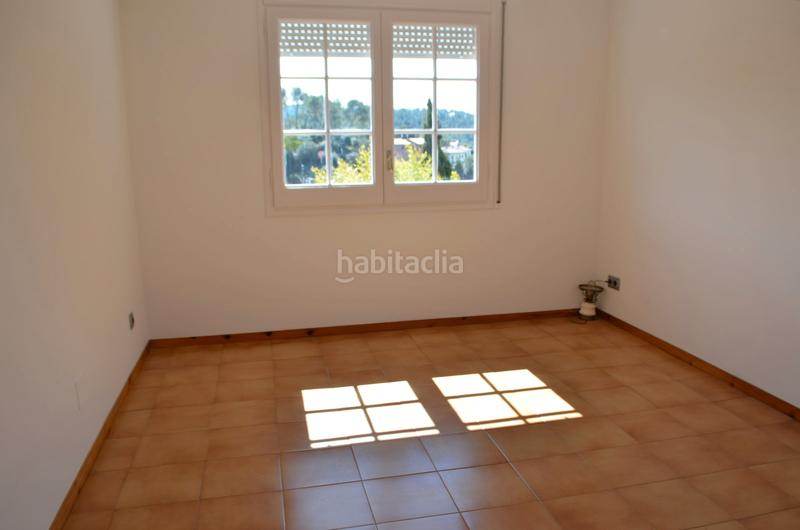 Foto 1c411c55-483b-4982-b3fb-2f5d6bda5fc9. Xalet amb xemeneia calefacció aparcament a Valldoreix Sant Cugat del Vallès