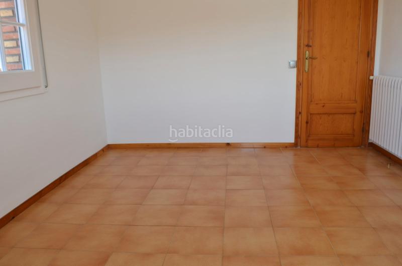 Foto 8d35ce44-9f56-4b8e-9726-ff6d2e8126ed. Xalet amb xemeneia calefacció aparcament a Valldoreix Sant Cugat del Vallès