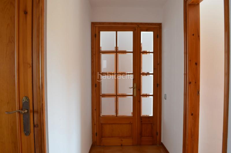 Foto ca896af9-9c17-48ca-be00-656a8722d3bc. Xalet amb xemeneia calefacció aparcament a Valldoreix Sant Cugat del Vallès