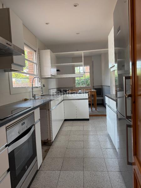 Foto d2b3943f-6f42-4cd5-a329-7d314feb0bc8. Xalet amb xemeneia calefacció aparcament a Valldoreix Sant Cugat del Vallès